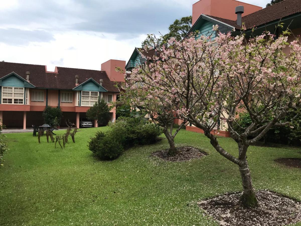 Aconchegante Duplex Para 6 Pessoas Gramado Exteriér fotografie